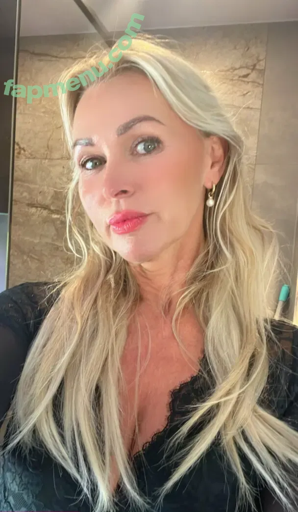 hotterthenmydaughter nude photo #0030 (hotterthenmydaughter)