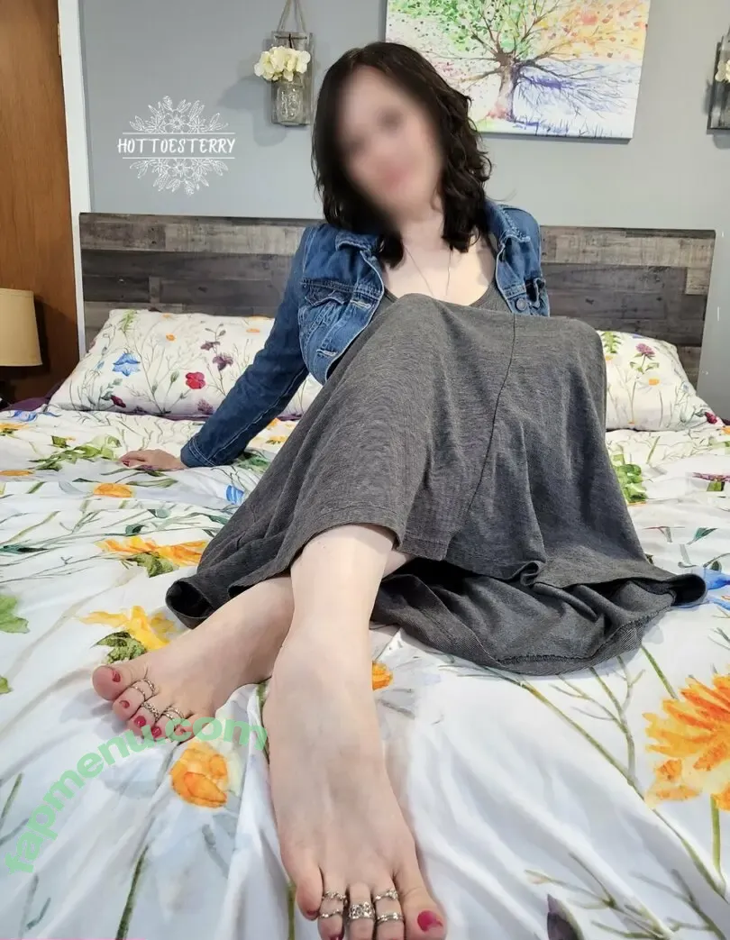 hottoesterry nude photo #0035 (hotterryt)