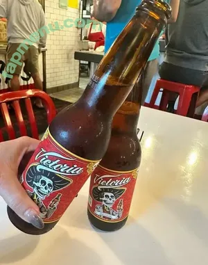 Hotwife Victoria / eu_victoriavic / hot_wife_victoria nude photo #0122