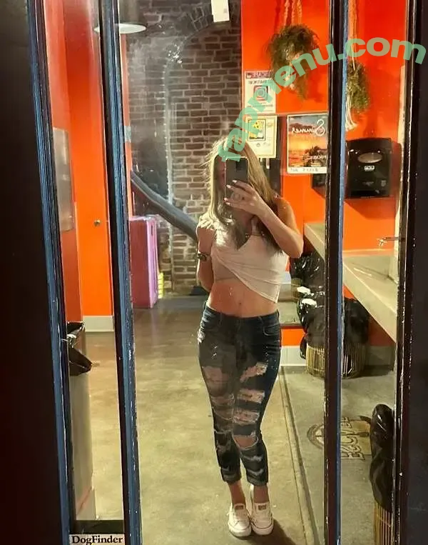 Hotwife Victoria nude photo #0127 (eu_victoriavic / hot_wife_victoria)