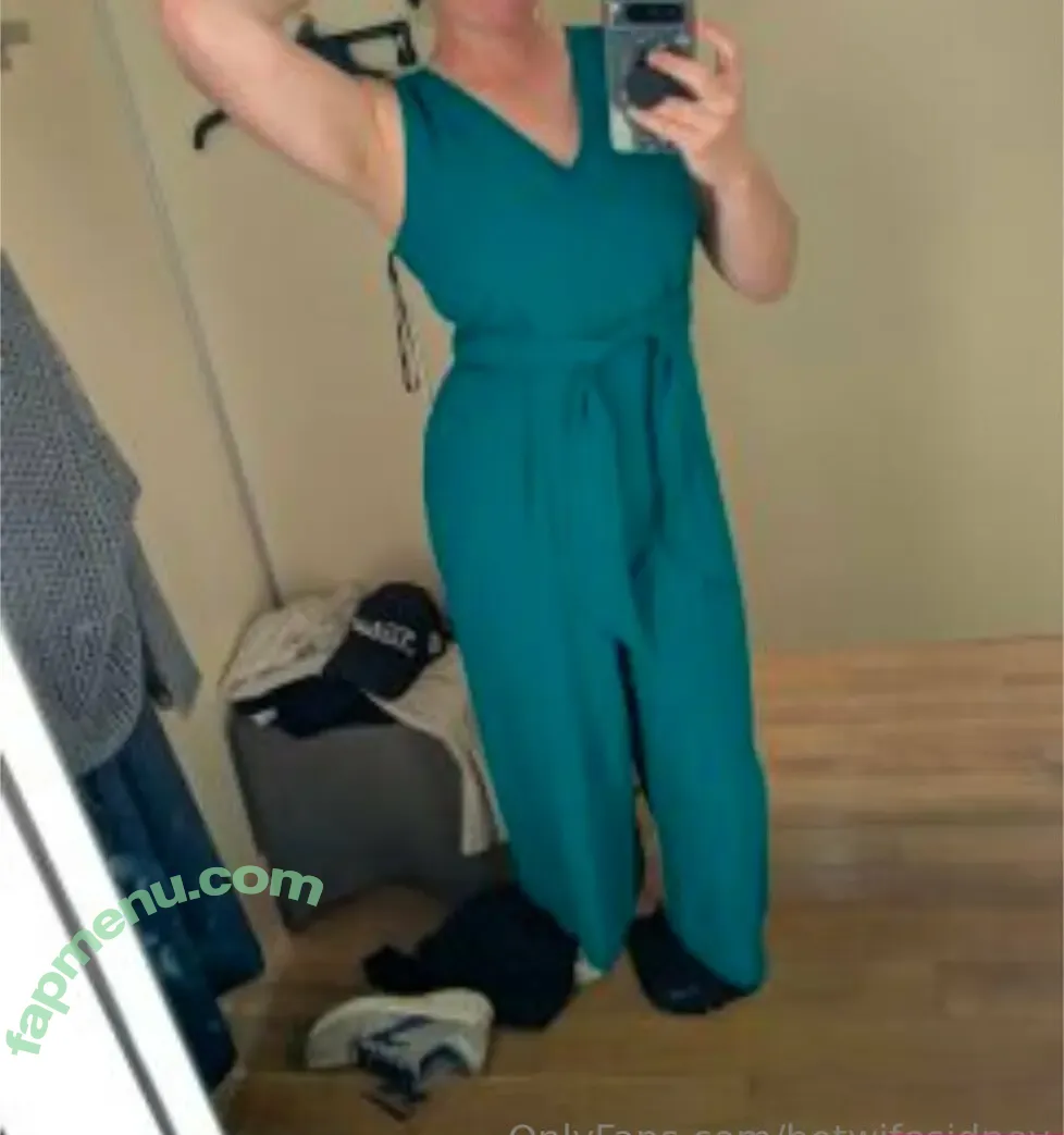hotwifesidney nude photo #0088 (hotwifesidney)