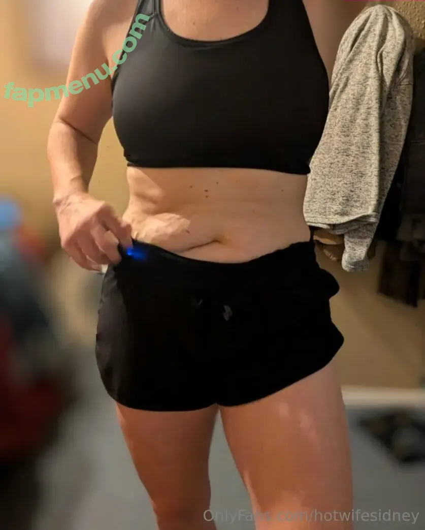 hotwifesidney nude photo #0094 (hotwifesidney)