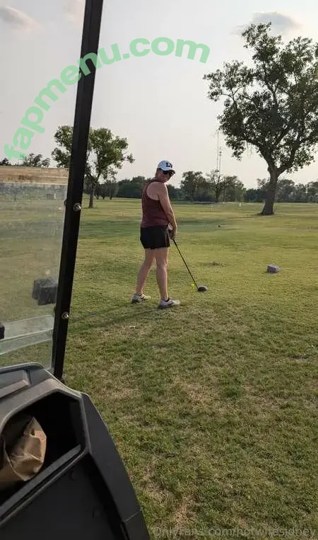 hotwifesidney nude photo #0104 (hotwifesidney)