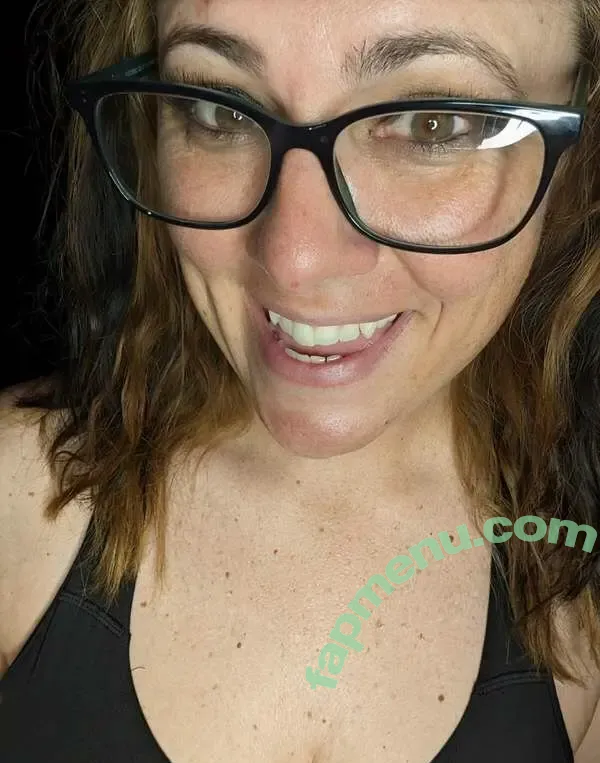 hotwifesidney nude photo #0108 (hotwifesidney)