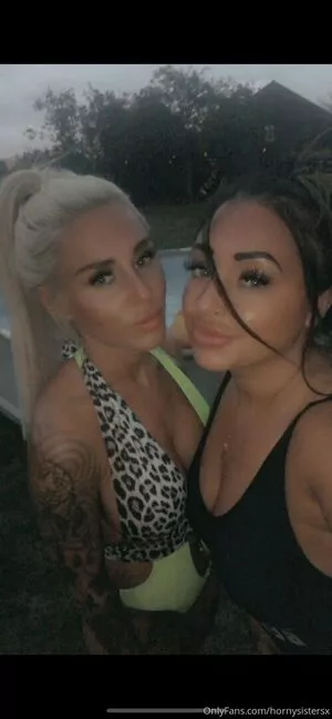 Hotwifey / Daisy Rae / Daisy15 / Daisy_Raexx / coraliedaisy_x / husbandhotwifeyx nude photo #0029