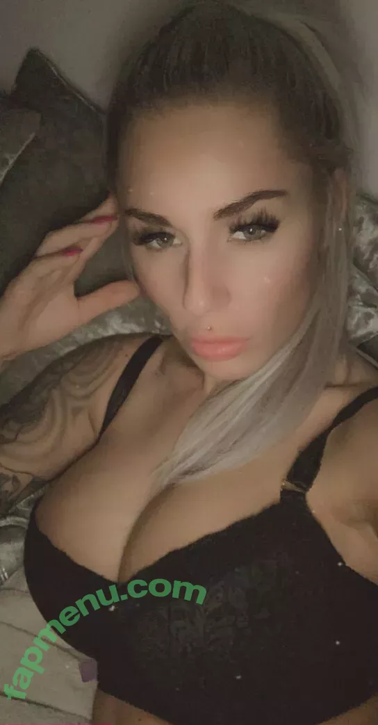 Hotwifey nude photo #0072 (Daisy Rae / Daisy15 / Daisy_Raexx / coraliedaisy_x / husbandhotwifeyx)
