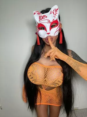 Hotwives XXX / hotwifeemma / katiejaneuk nude photo #0004