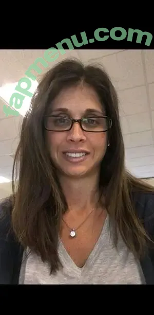 Hotwives XXX nude photo #0984 (hotwifeemma / katiejaneuk)