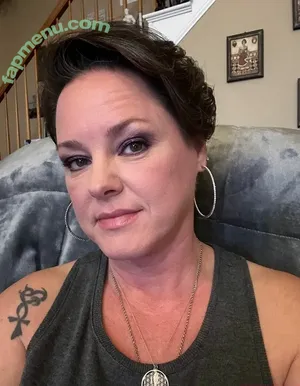 Hotwives XXX / hotwifeemma / katiejaneuk nude photo #1758