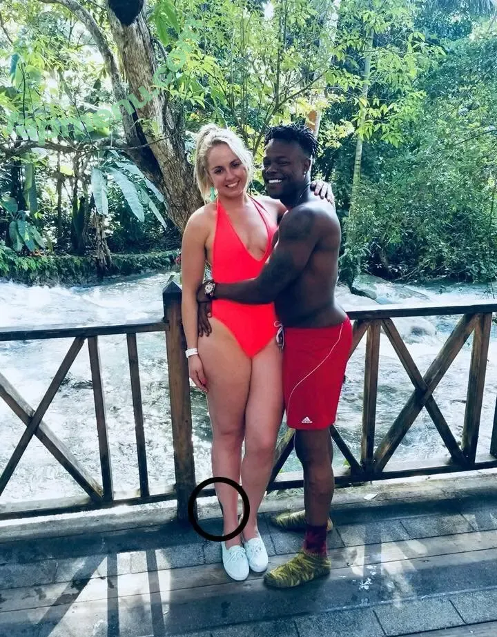 Hotwives XXX nude photo #1202 (hotwifeemma / katiejaneuk)