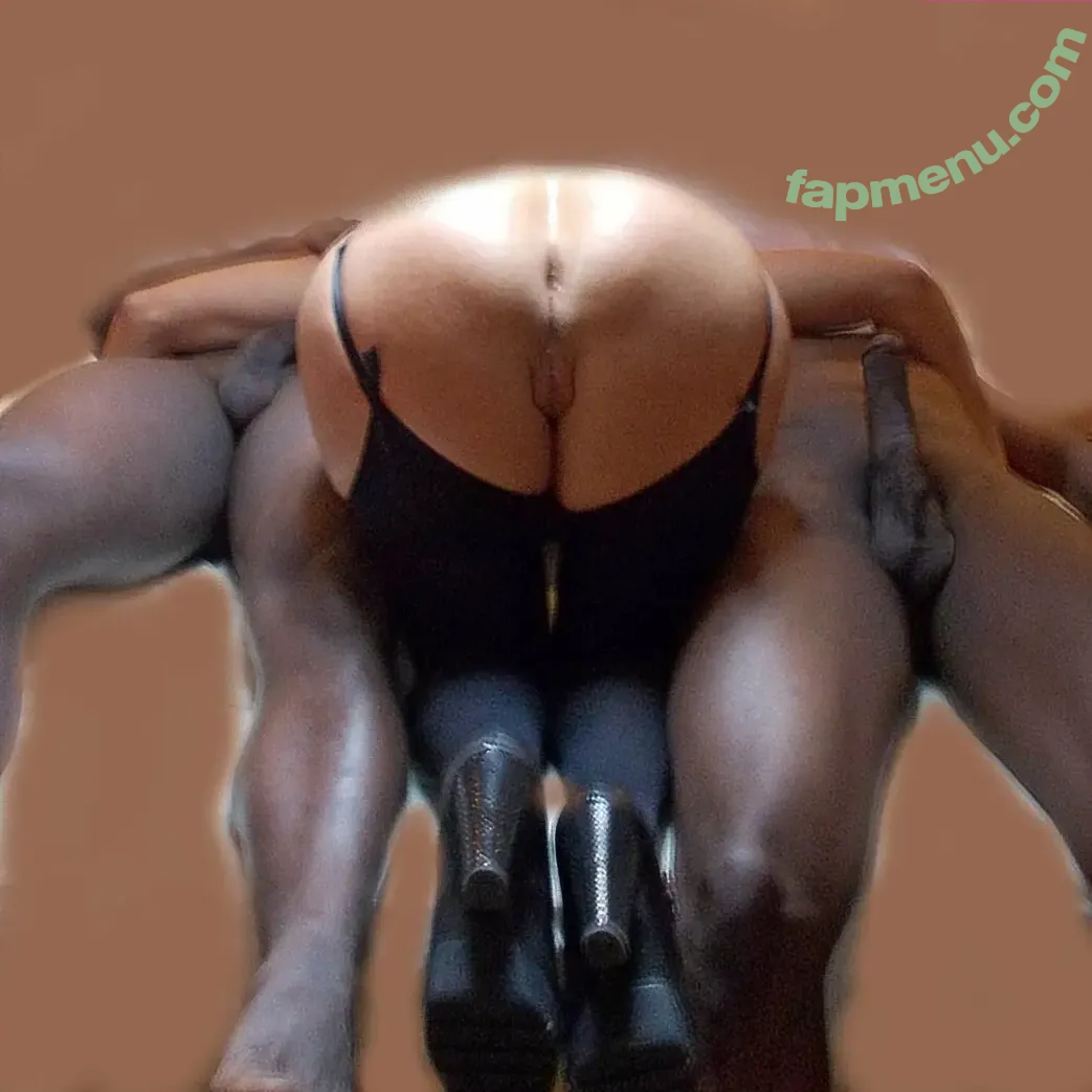 Hotwives XXX nude photo #1219 (hotwifeemma / katiejaneuk)