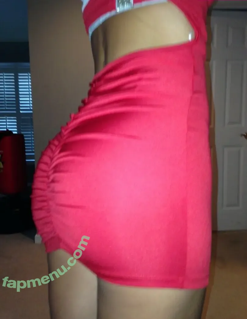 Hotwives XXX nude photo #1260 (hotwifeemma / katiejaneuk)