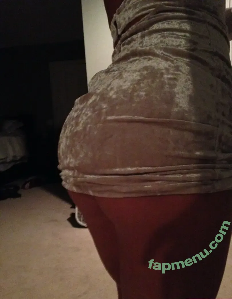 Hotwives XXX nude photo #1267 (hotwifeemma / katiejaneuk)