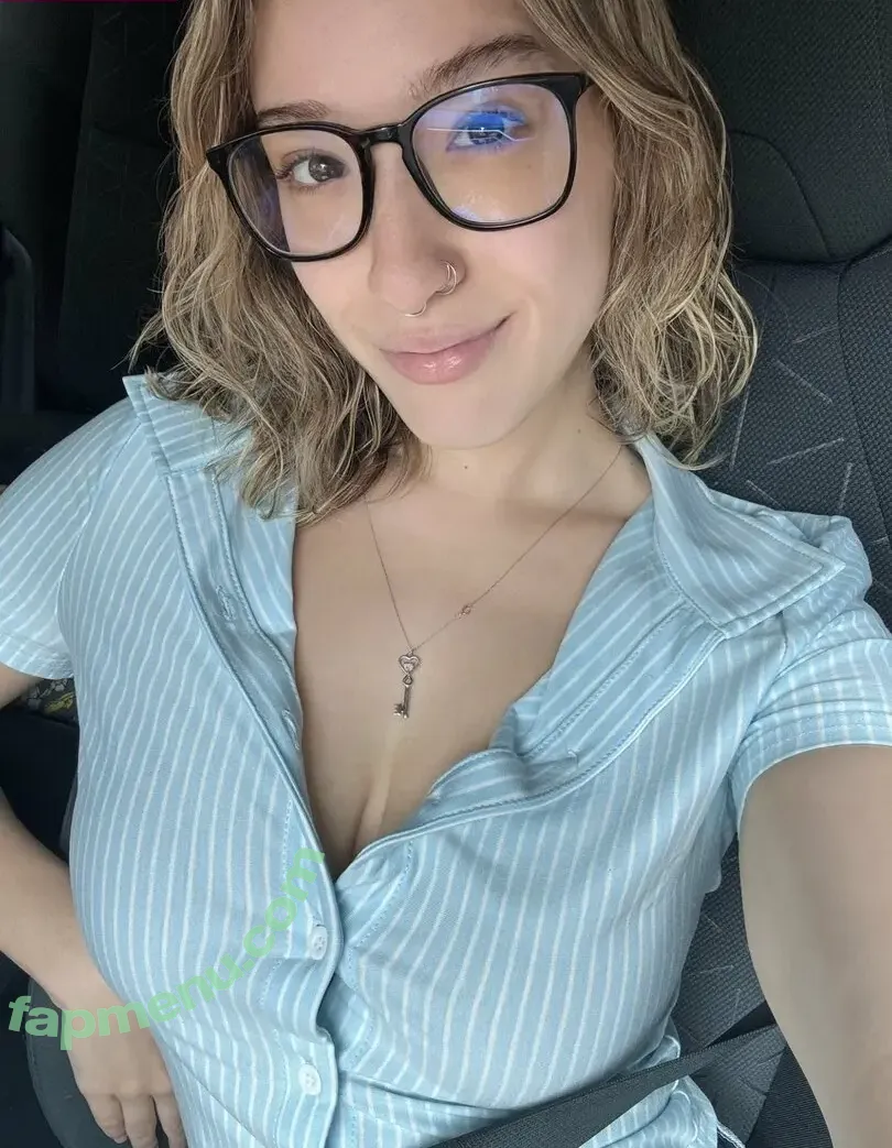 Hotwives XXX nude photo #1537 (hotwifeemma / katiejaneuk)