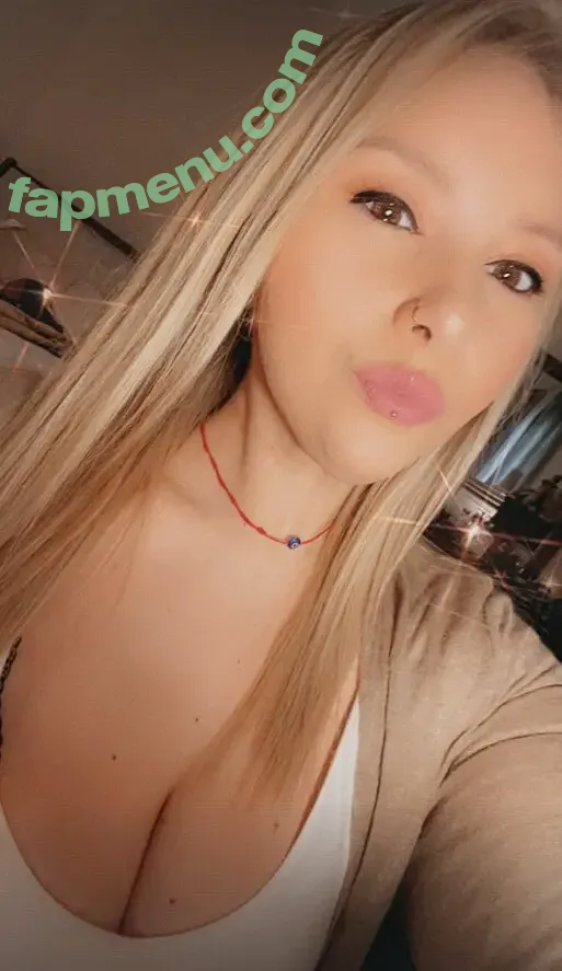 Hotwives XXX nude photo #1723 (hotwifeemma / katiejaneuk)