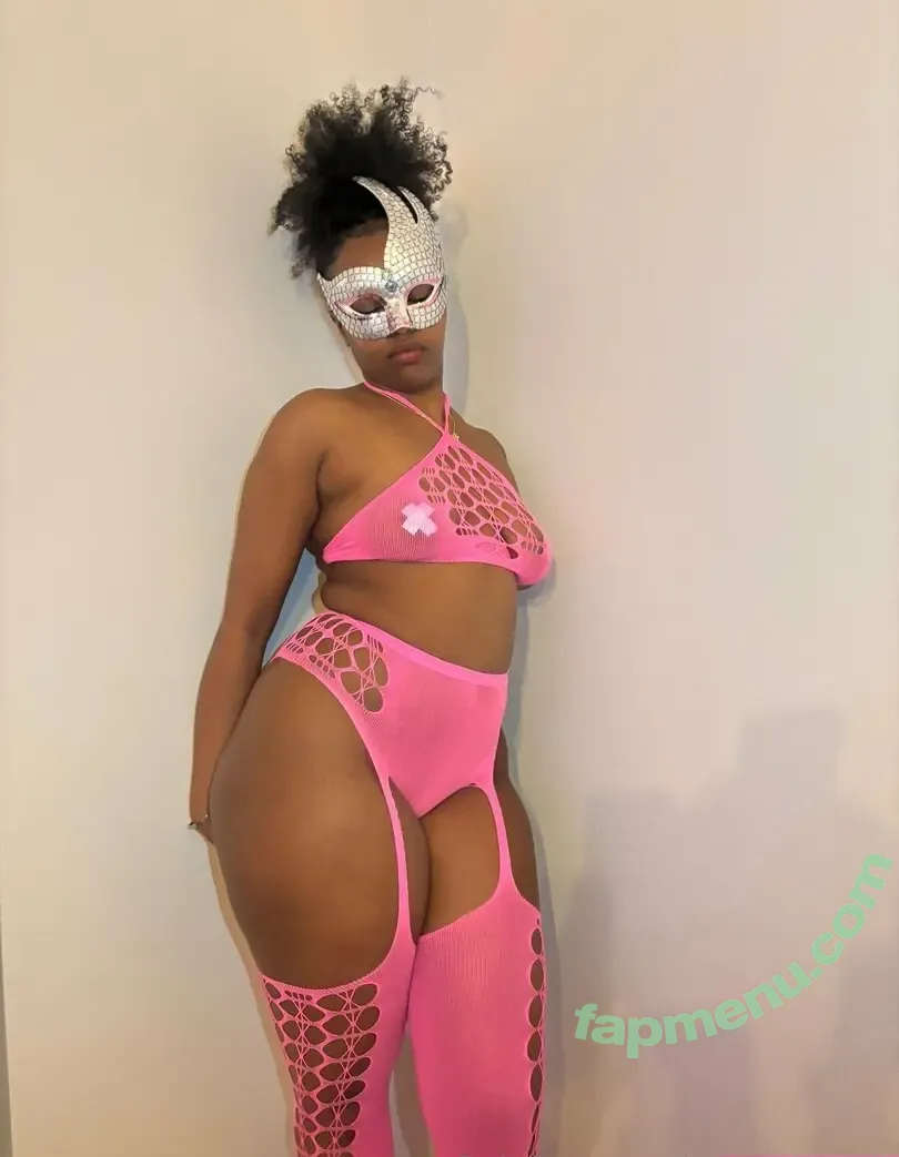 Hourglassebony23 nude photo #0050 (hourglassebony_)
