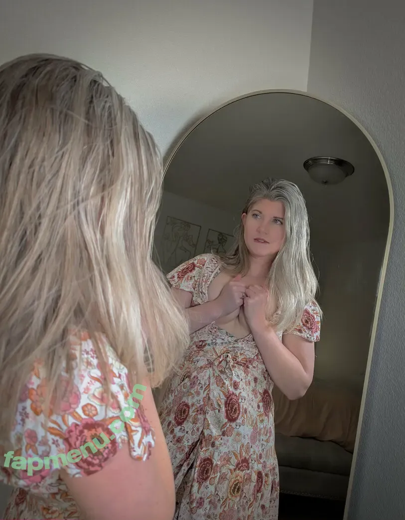 housewifegingerfree nude photo #0014 (the.real.housewifeginger)