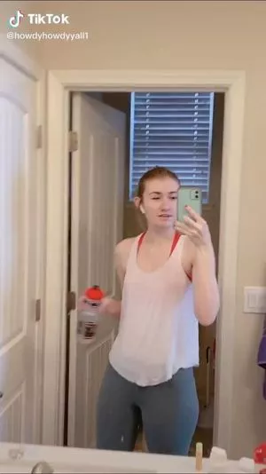 Howdyhowdyyall1 / blackmarketbagelsociety / howdy_howdy_yalll / mostlymilk nude photo #0044