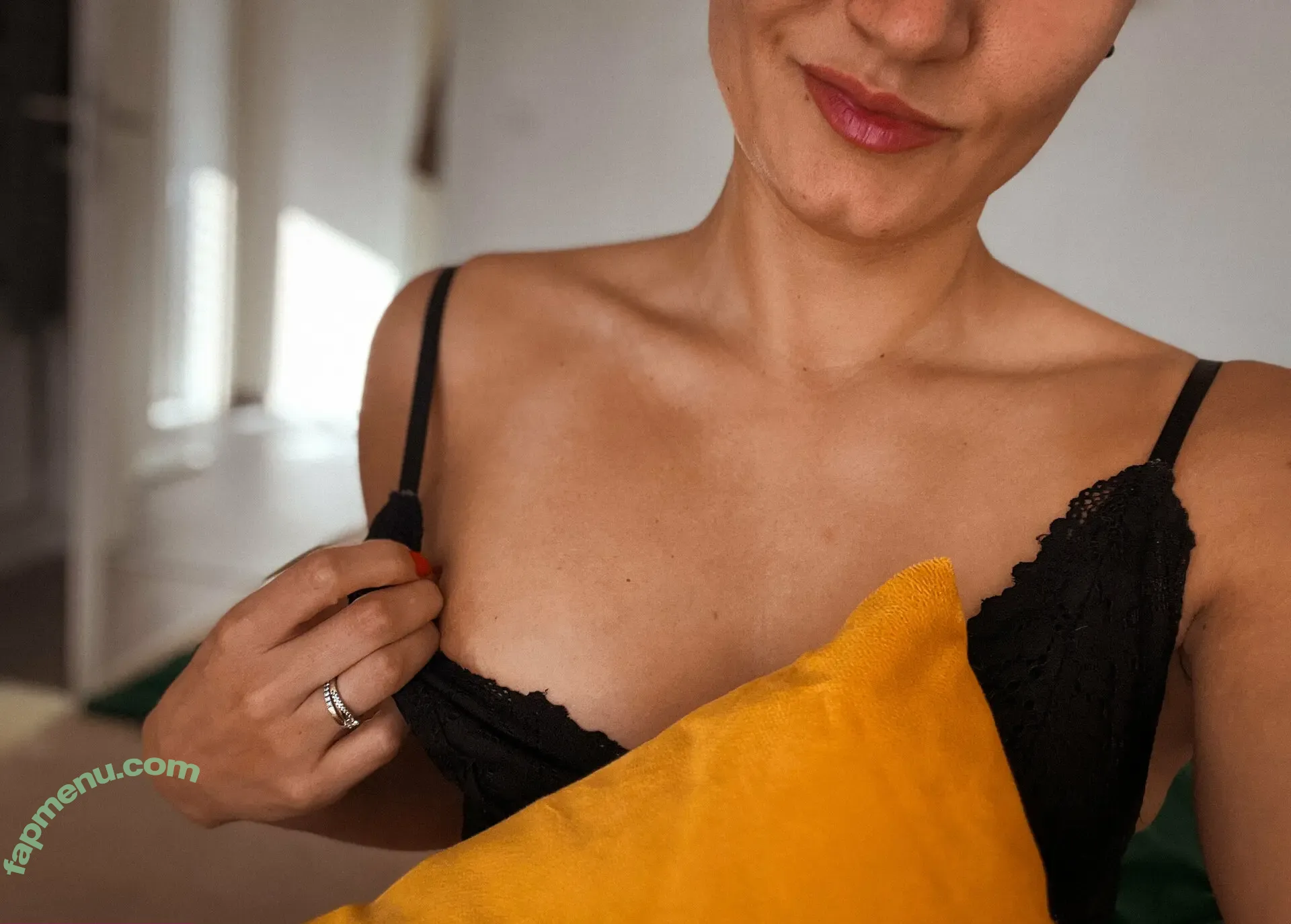 hrisna_dvojka_free nude photo #0106 (hrisna_dvojka_free)