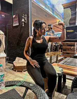 Hritu Zee / hritu_zee / hrituzee nude photo #0011