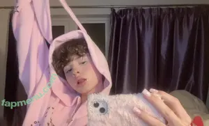 Hrrriiiiiii / m9eeebh nude photo #0004