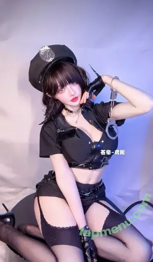 HT_WEIBA nude photo #0001