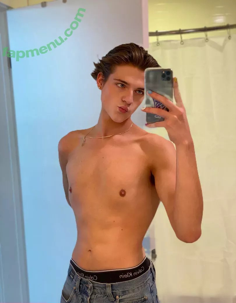 httptwunk nude photo #0001 (twunk)