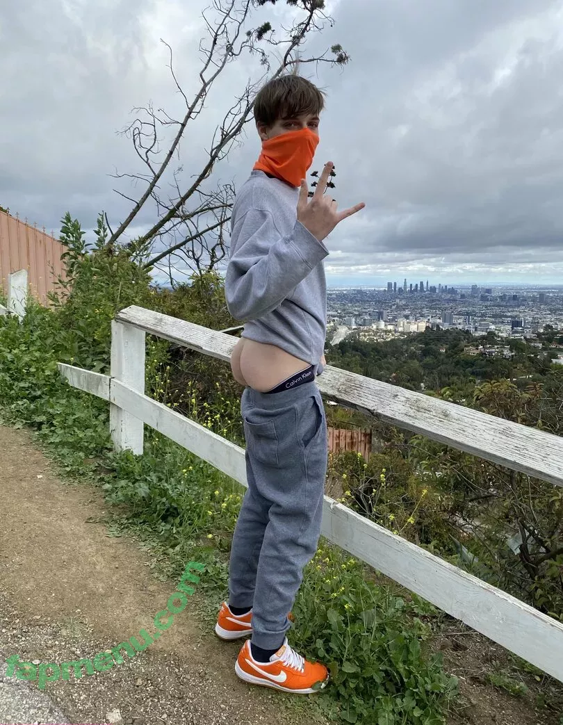 httptwunk nude photo #0009 (twunk)
