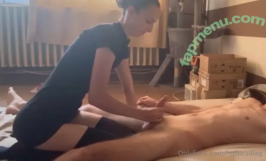 hullocsillag nude photo #0003 (lehullott.hullocsillag)