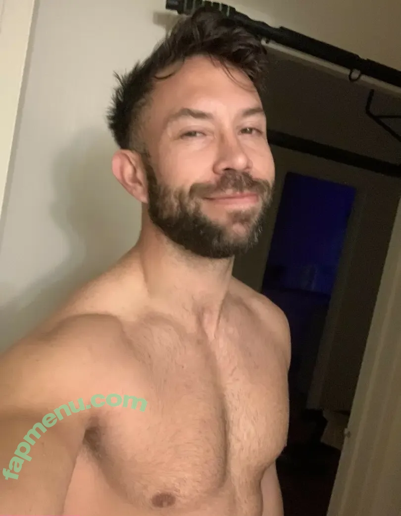 HunginLA88 nude photo #0016 (anyuser)