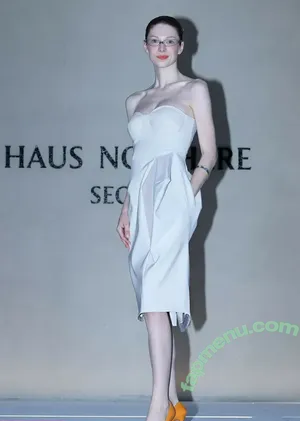 Hunter Schafer / hunterschafer nude photo #0727