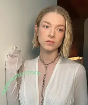 Hunter Schafer / hunterschafer nude photo #0809