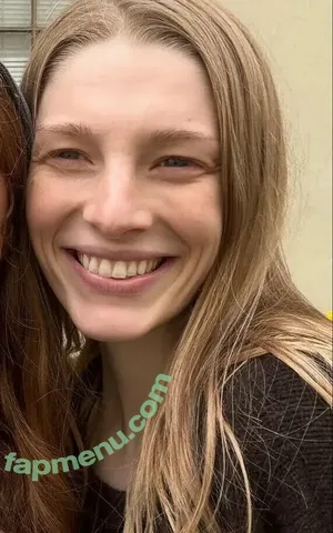 Hunter Schafer / hunterschafer nude photo #0866