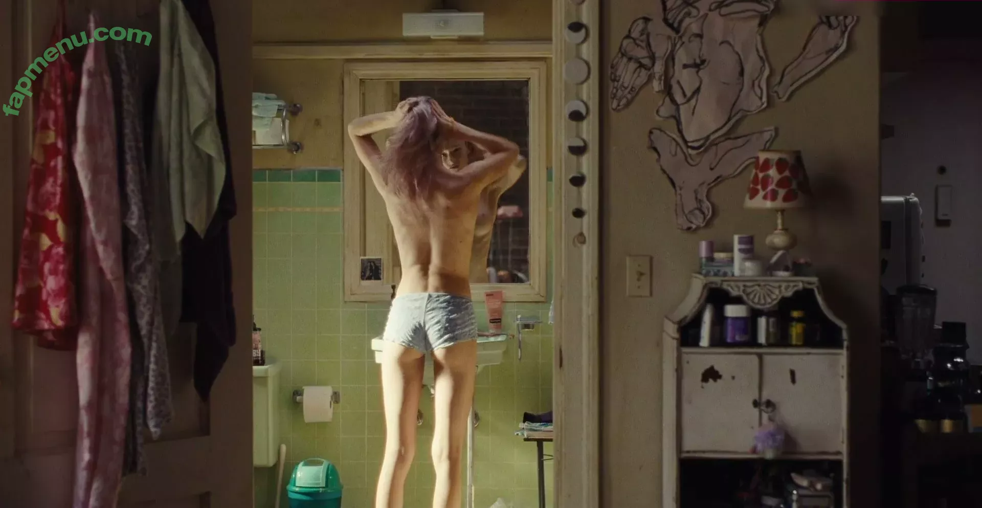 Hunter Schafer nude photo #0340 (hunterschafer)