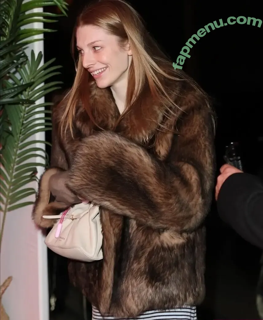 Hunter Schafer nude photo #0825 (hunterschafer)