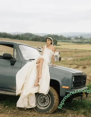 Hwasa / _mariahwasa nude photo #0122