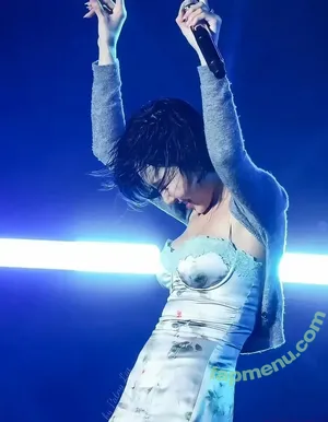 Hwasa / _mariahwasa nude photo #0153