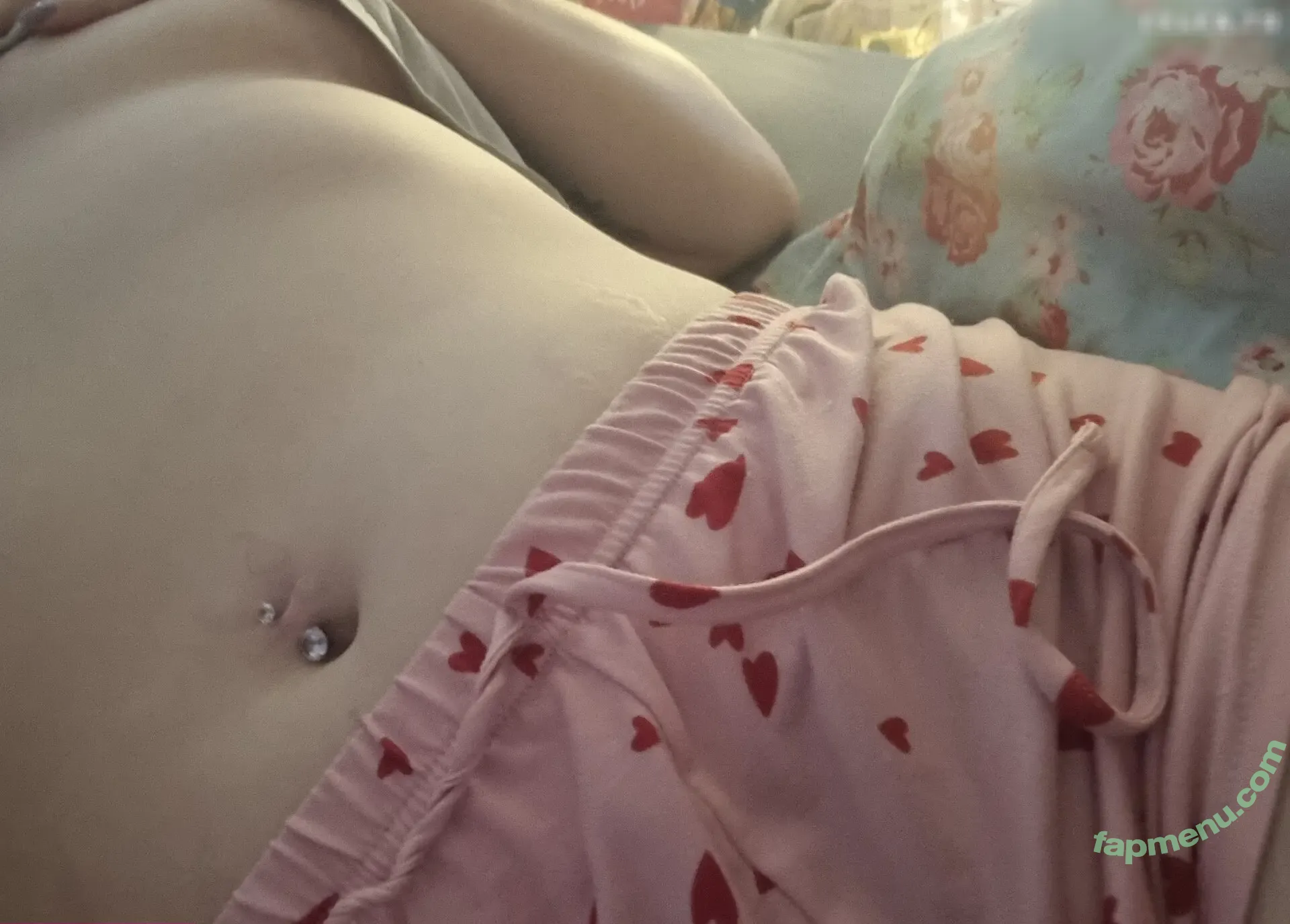 Hxrnyunicxrn nude photo #0020 (Hxrnyunicxrn)