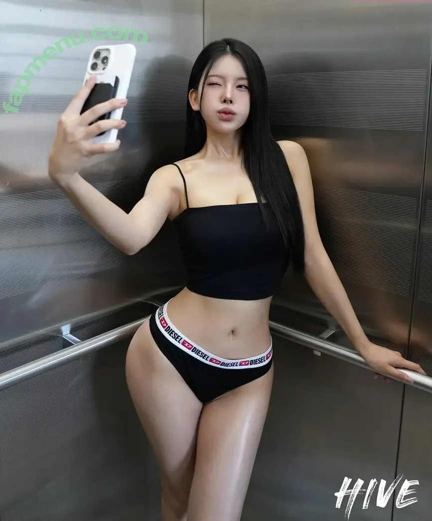 __hya_____ nude photo #0033 (__hya_____)