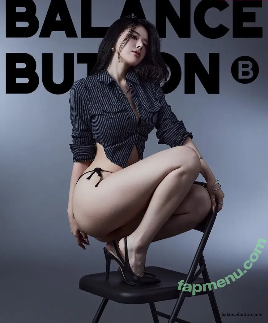 __hya_____ nude photo #0042 (__hya_____)