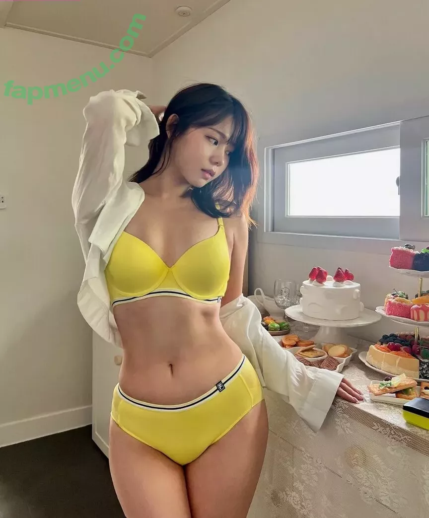 Hyerininng nude photo #0008 (혜린)