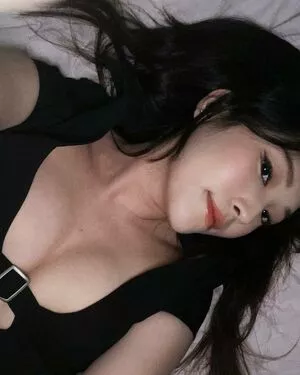 Hyoon / Aikuros nude photo #0031