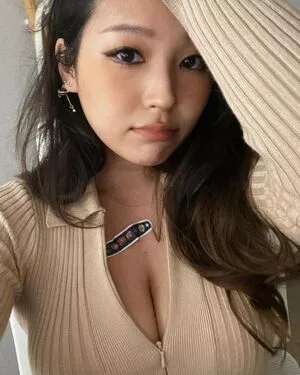Hyoon / Aikuros nude photo #0042