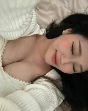 Hyoon / Aikuros nude photo #0092