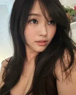 Hyoon / Aikuros nude photo #0101