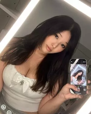 Hyoon / Aikuros nude photo #0174