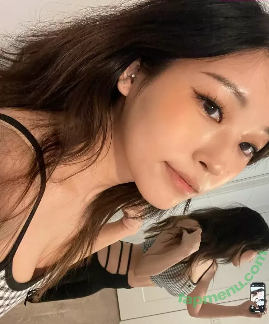Hyoon nude photo #0040 (Aikuros)