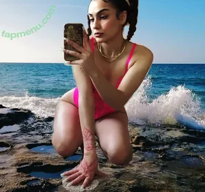  nude photo #0011