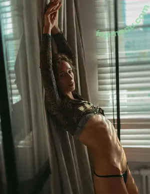 Hyperreaaal / Hypearr / Kamila Szalas / hypear / naked.anthropology / nakedanthropology nude photo #0078
