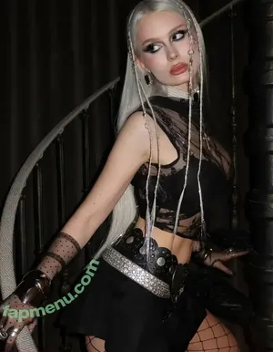 i_am_doshik / Dasha Doshik / doshikgasai nude photo #0253